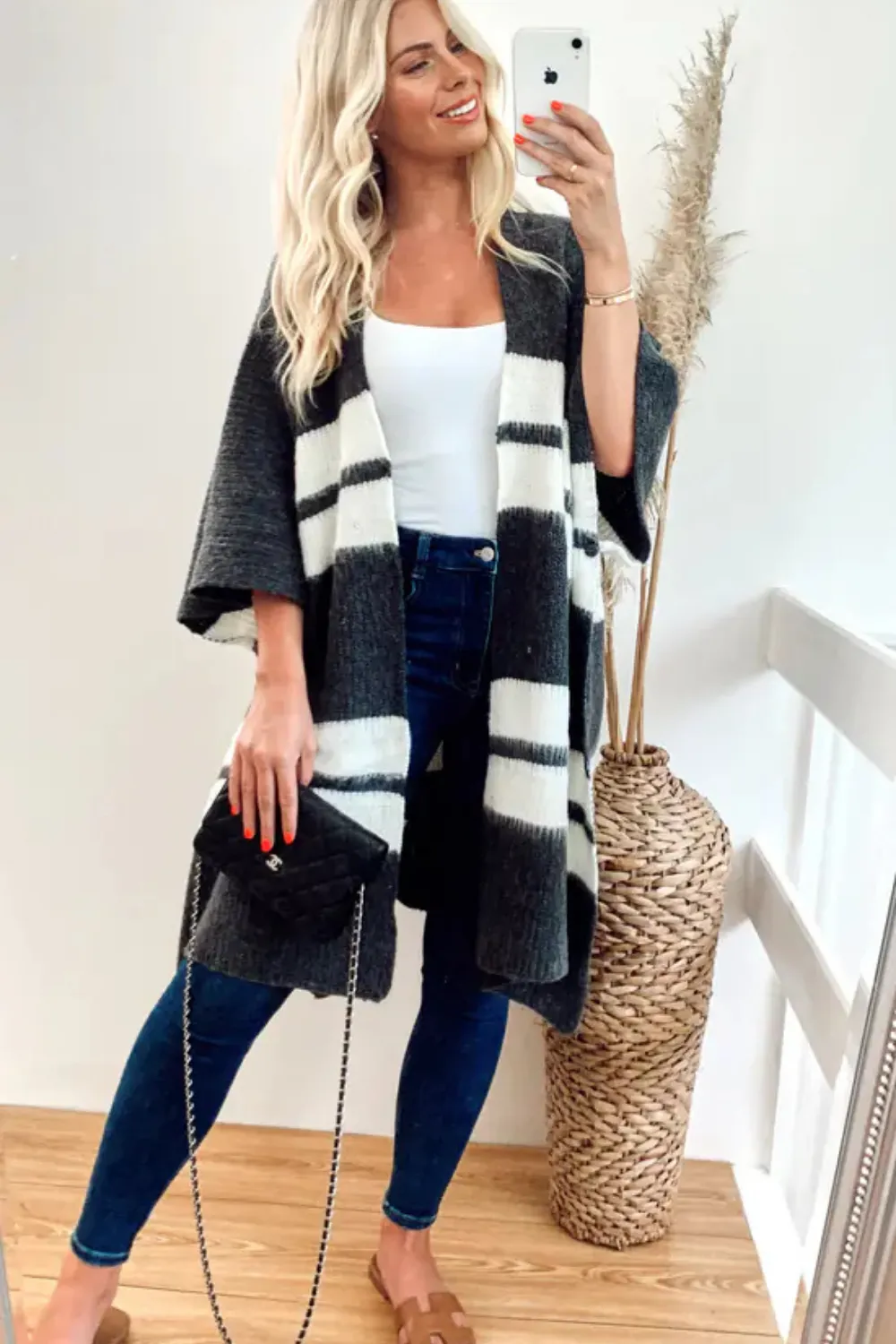 (4P. PACK) Knitted Poncho Cape in Grey and White Stripe