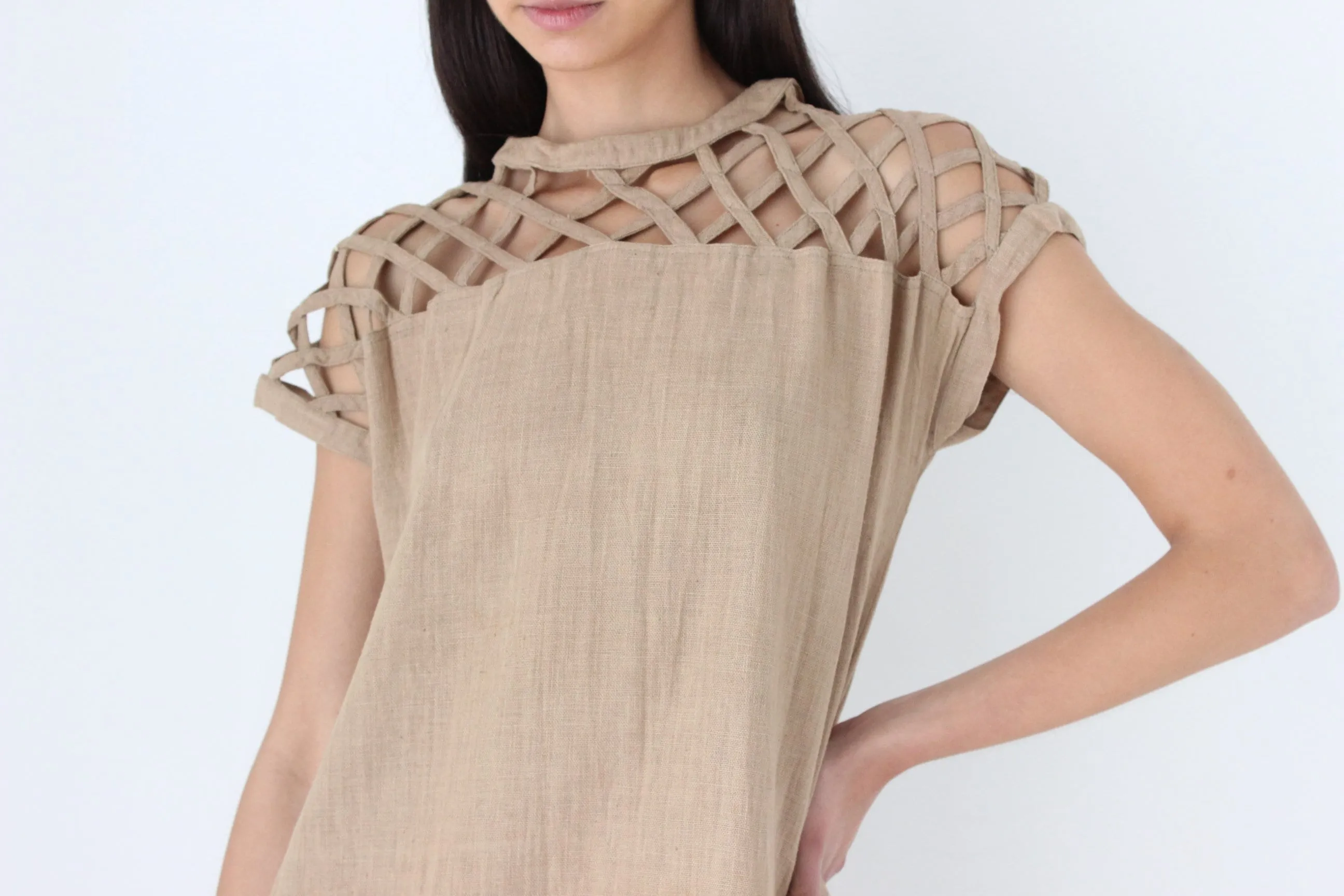 70s Caramel Linen Relaxed Sheath Dress w/ Lattice Cut Outs