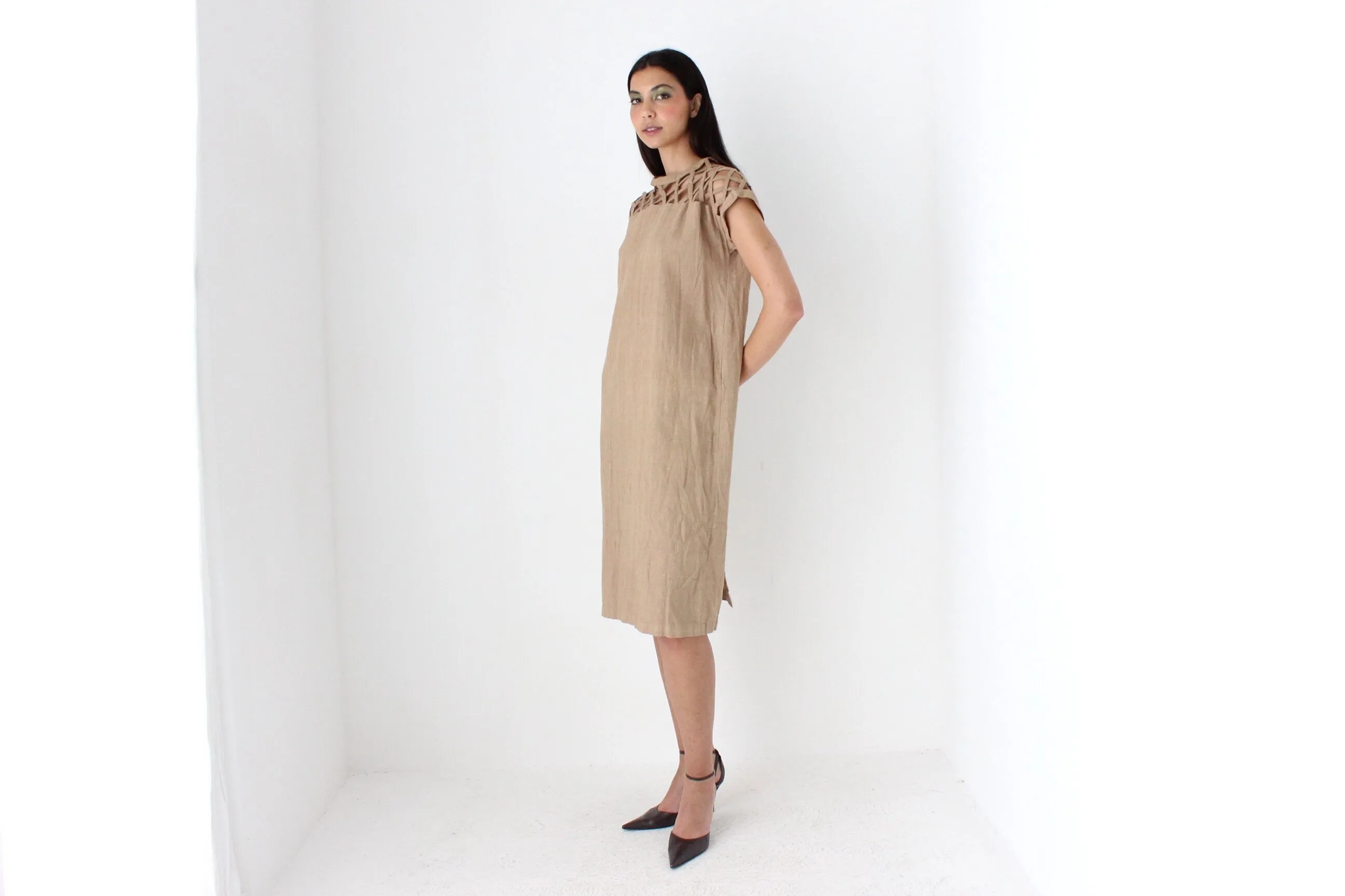 70s Caramel Linen Relaxed Sheath Dress w/ Lattice Cut Outs