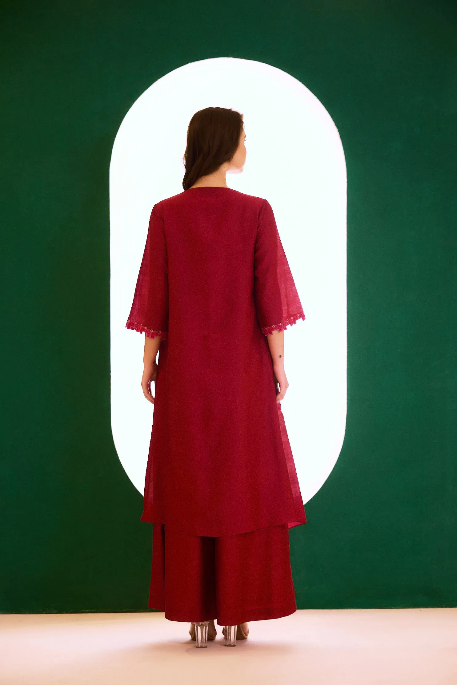 Berry Long Zealous Embroidered Cape