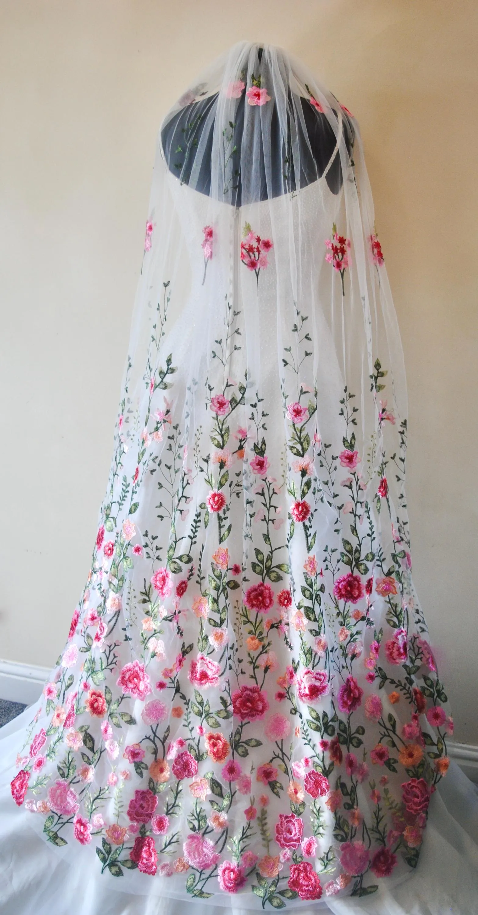 Bright Rose Embroidered Bridal Veil,