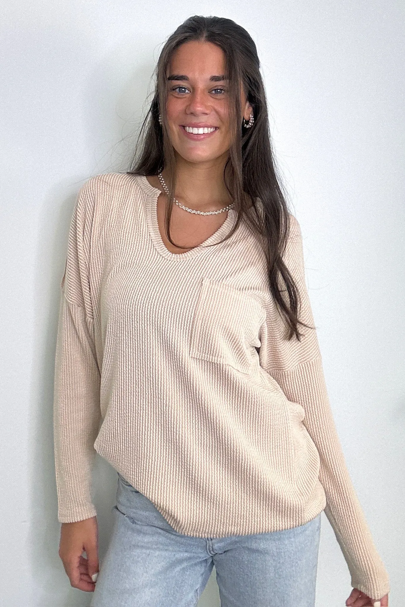 Casual Chic Rib Knit Patch Pocket V-Neck Top