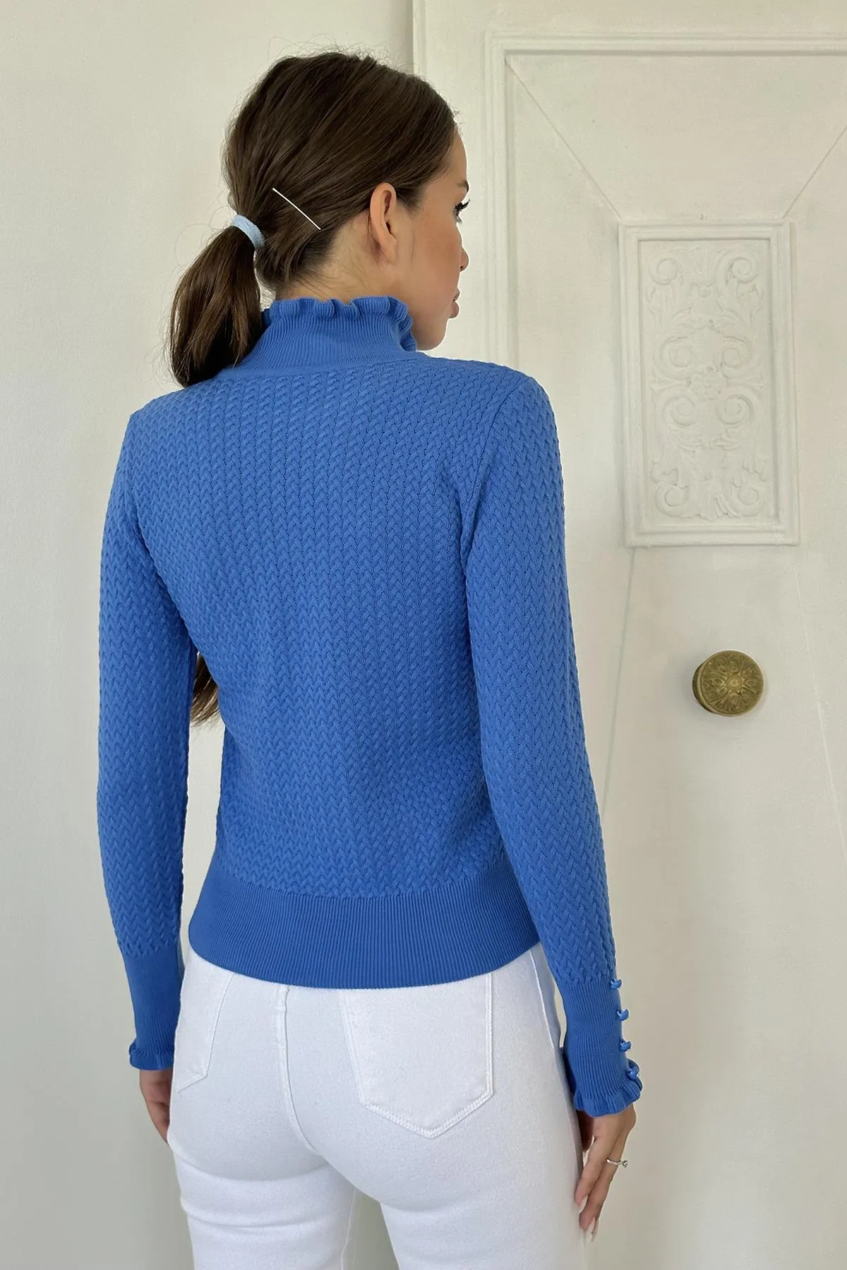 ELS Turtleneck and Cable Knit Sweater - Blue - Ciudad Victoria