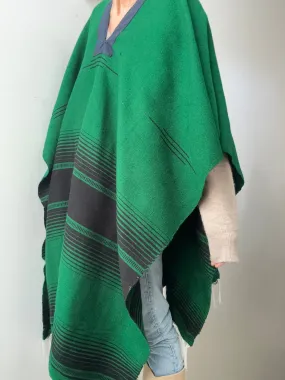 En Telar Woven Poncho Green