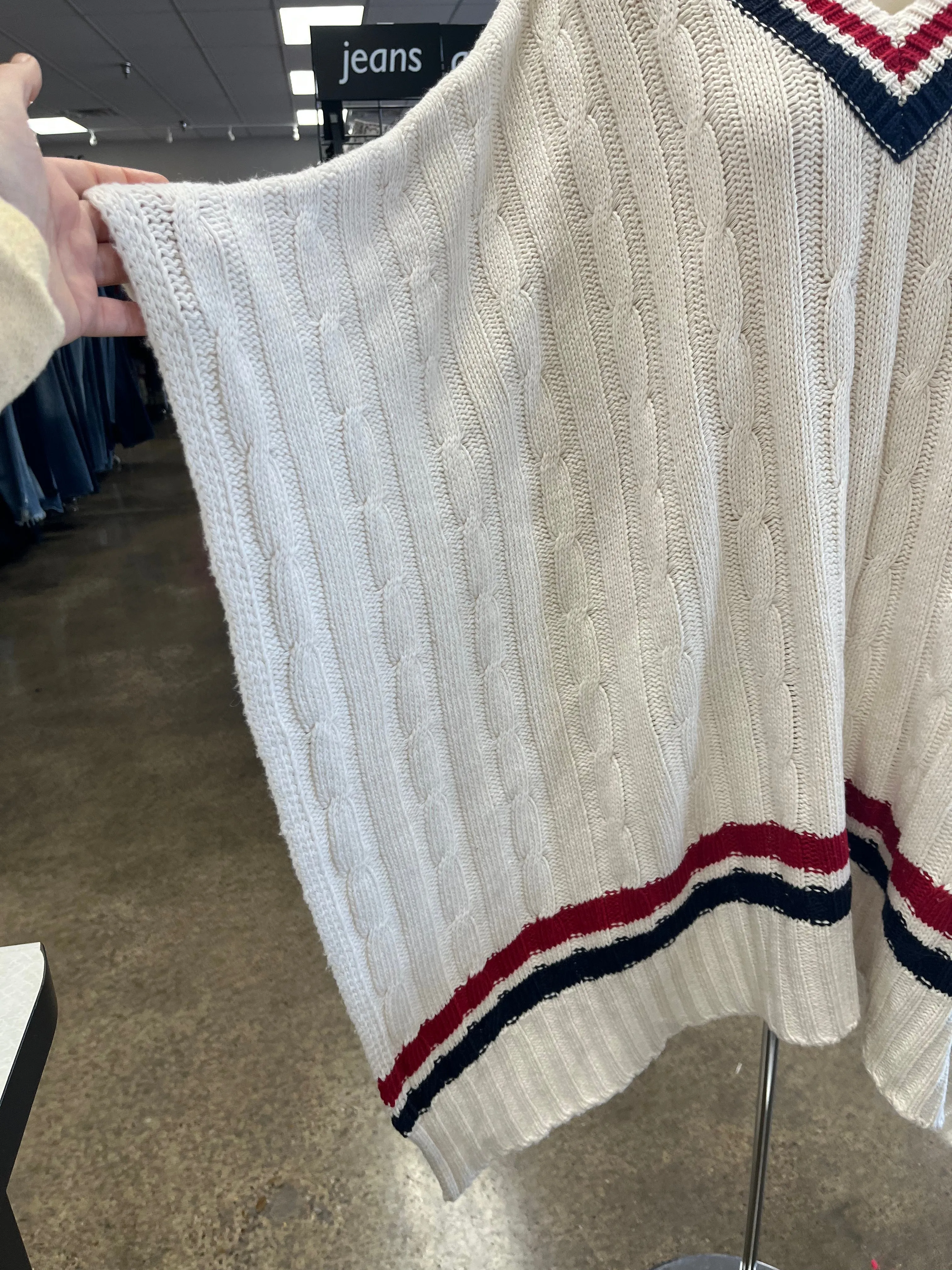 Poncho Designer By Ugg In Cream, Size:L