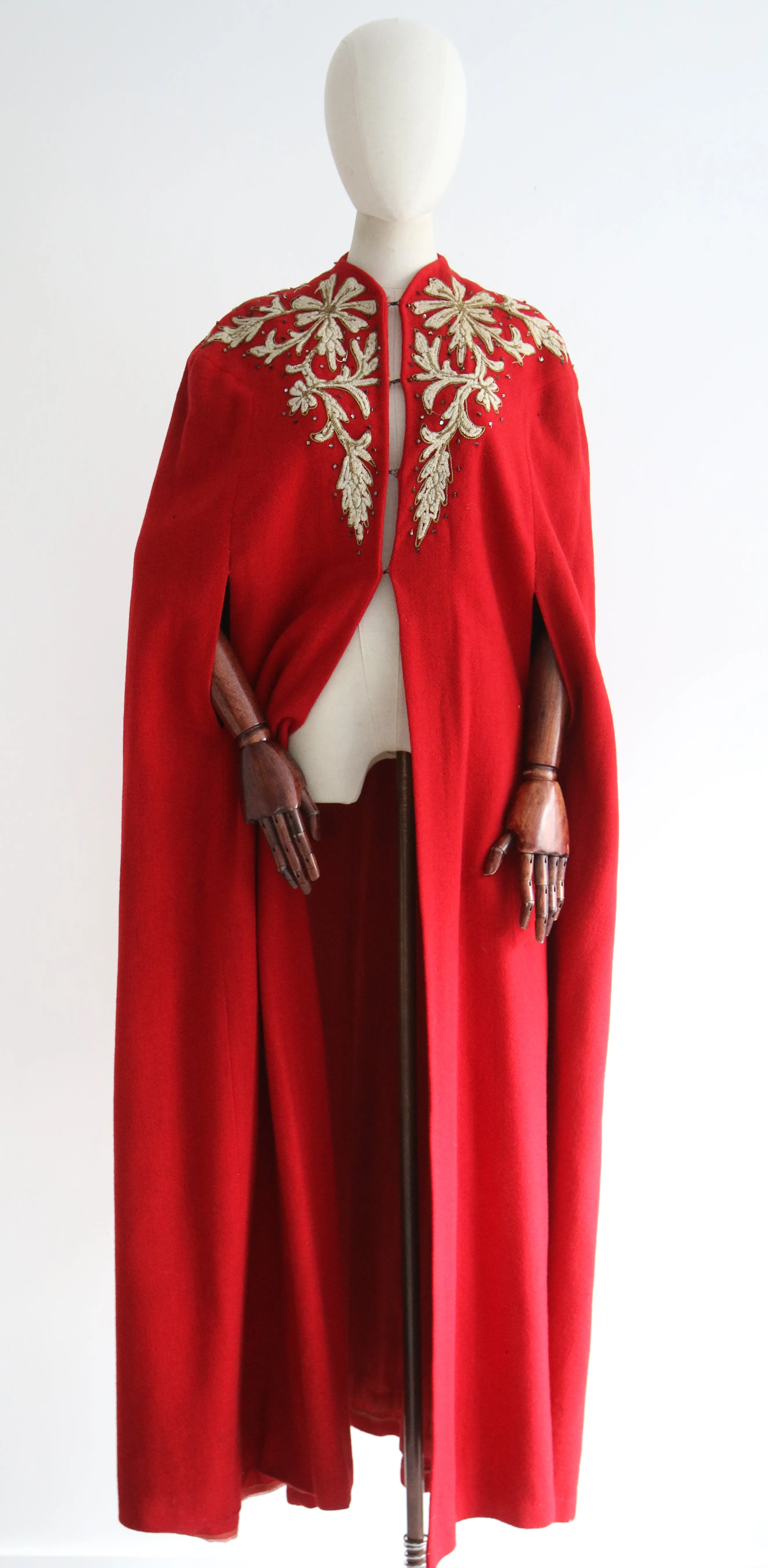 "Lamé Soutache & Rhinestones" Vintage Early 1940's Red Wool Embroidered Cape UK 10-16 US 6-12