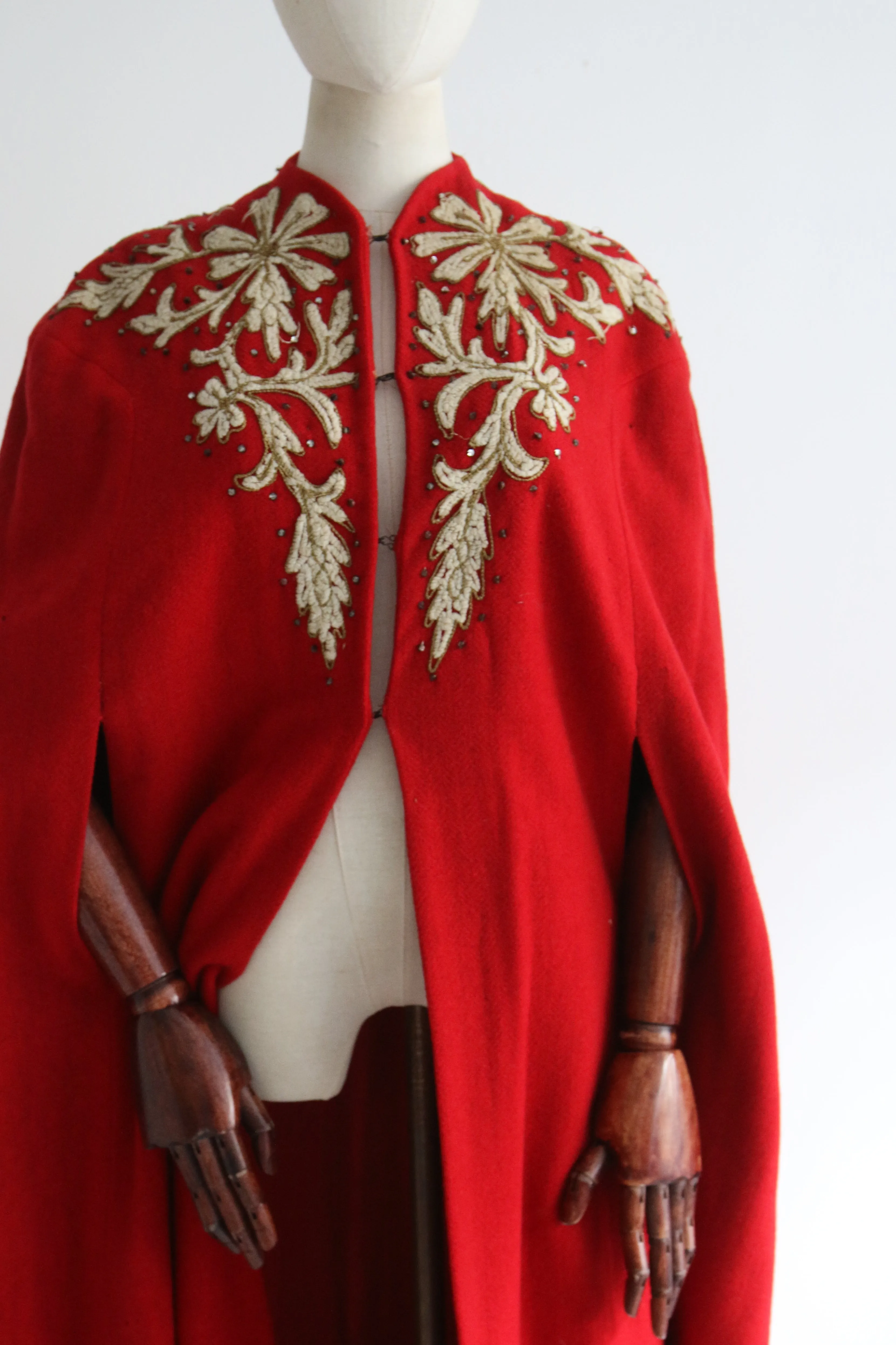 "Lamé Soutache & Rhinestones" Vintage Early 1940's Red Wool Embroidered Cape UK 10-16 US 6-12