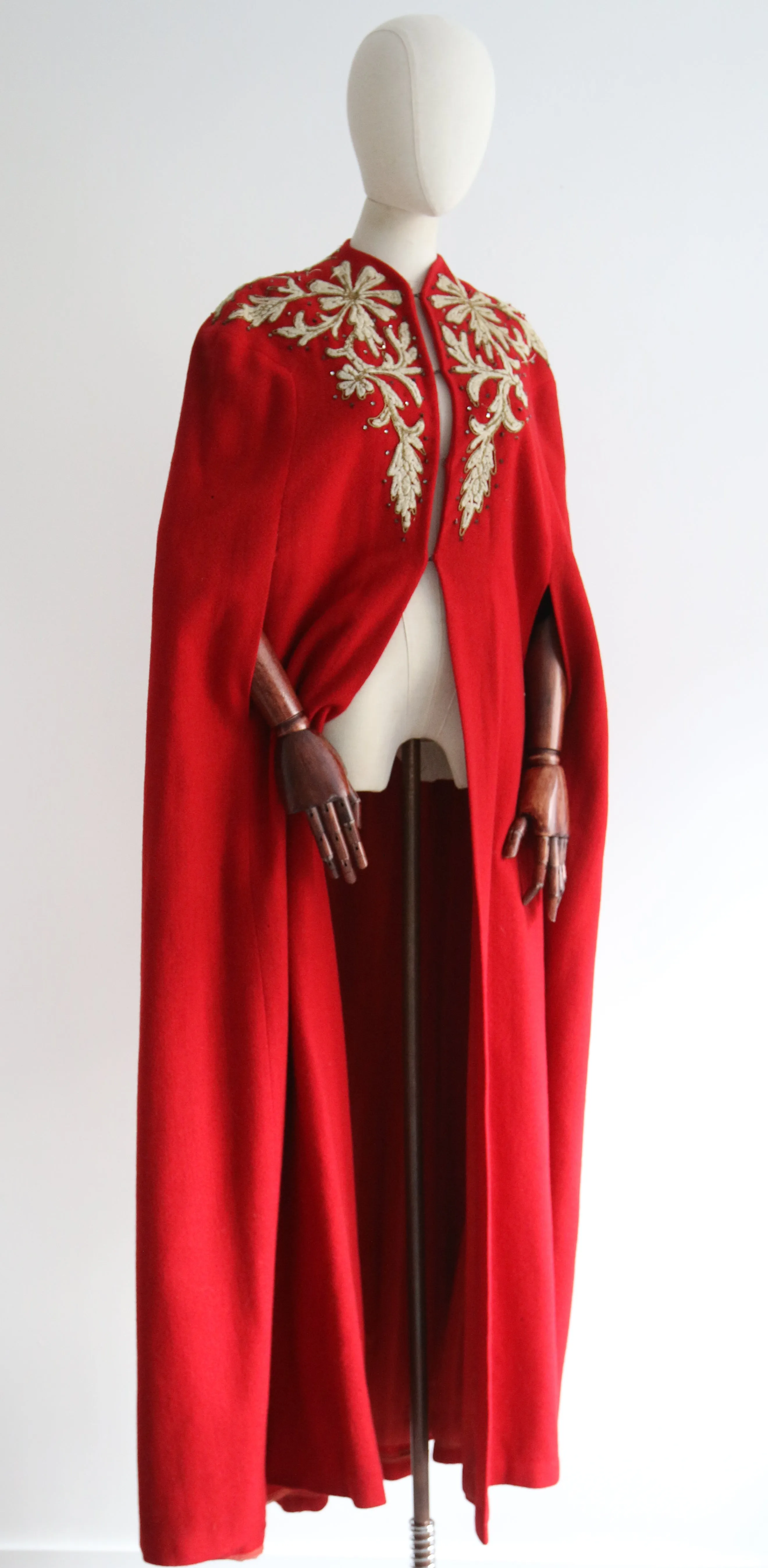 "Lamé Soutache & Rhinestones" Vintage Early 1940's Red Wool Embroidered Cape UK 10-16 US 6-12