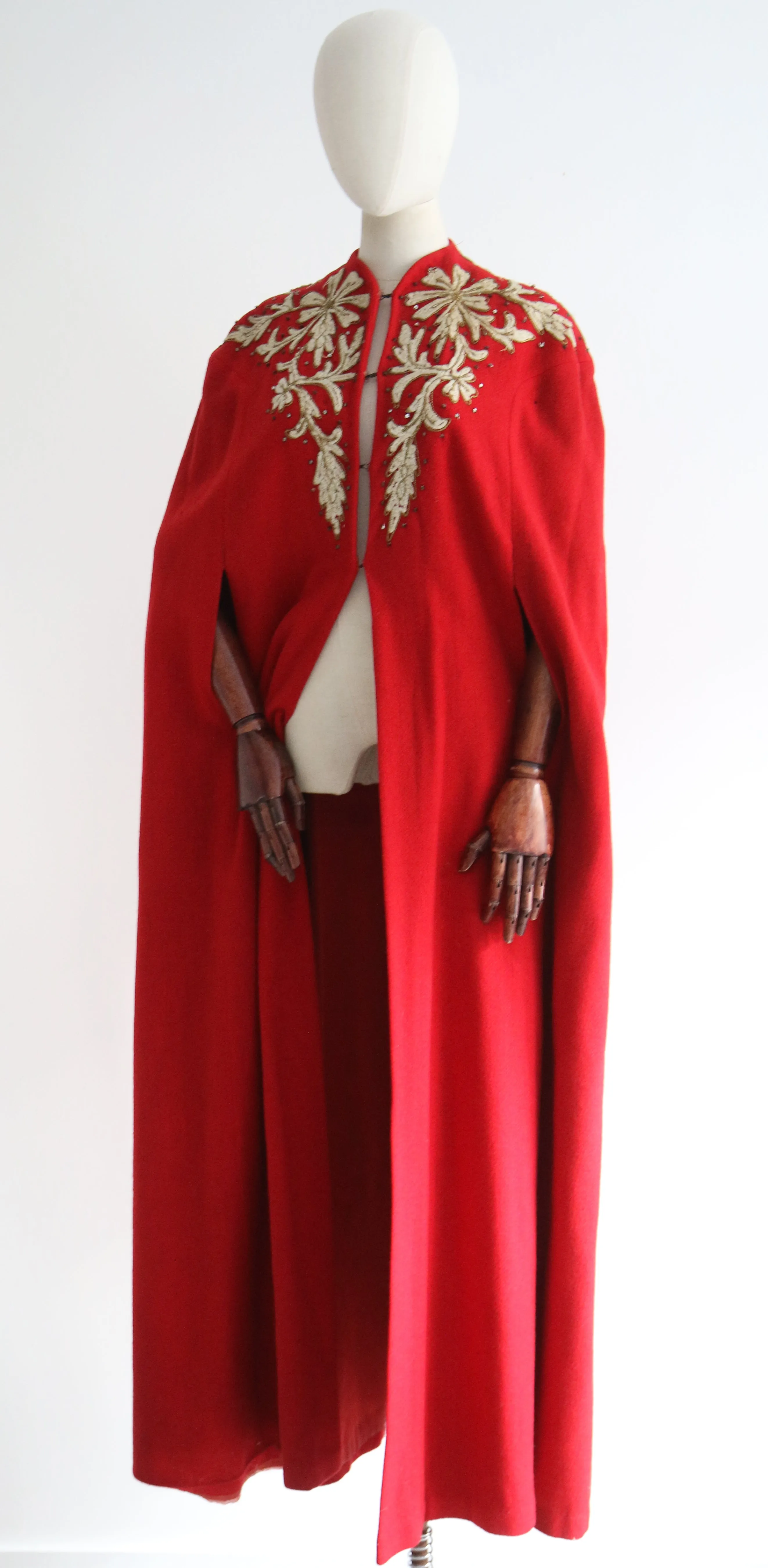 "Lamé Soutache & Rhinestones" Vintage Early 1940's Red Wool Embroidered Cape UK 10-16 US 6-12