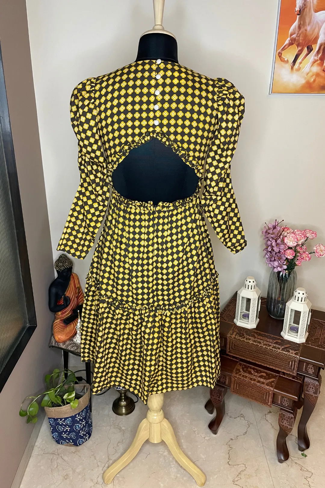 Taylor - Yellow and Brown Printed Back Cut Out Dress
