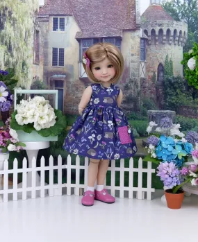 Wee Hedgehog - dress with shoes for Ruby Red Fashion Friends doll